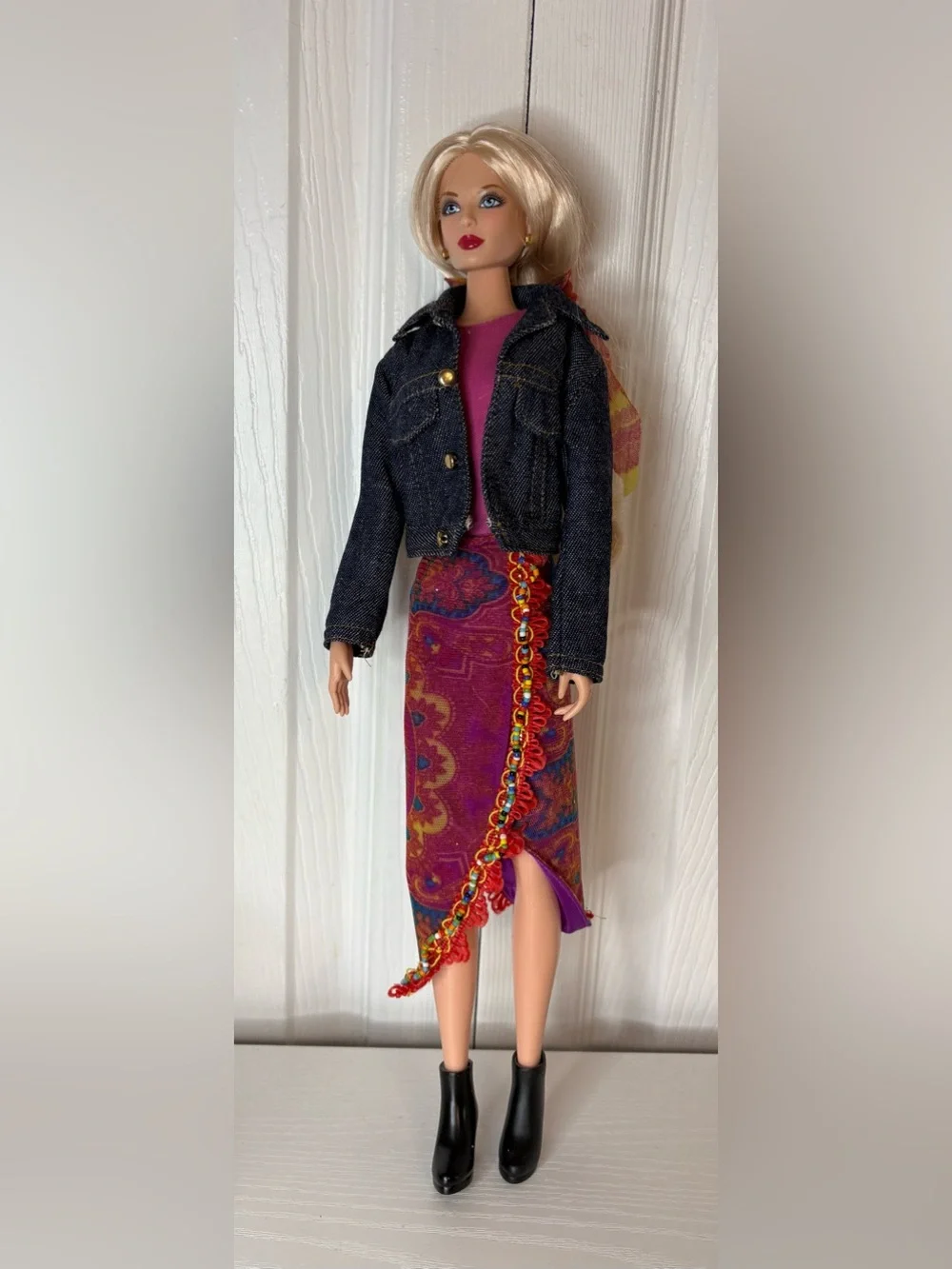 Lot of 6 Jakks Pacific Elle Trendwatch 15” Fashion Dolls City Chic Walk on Wild